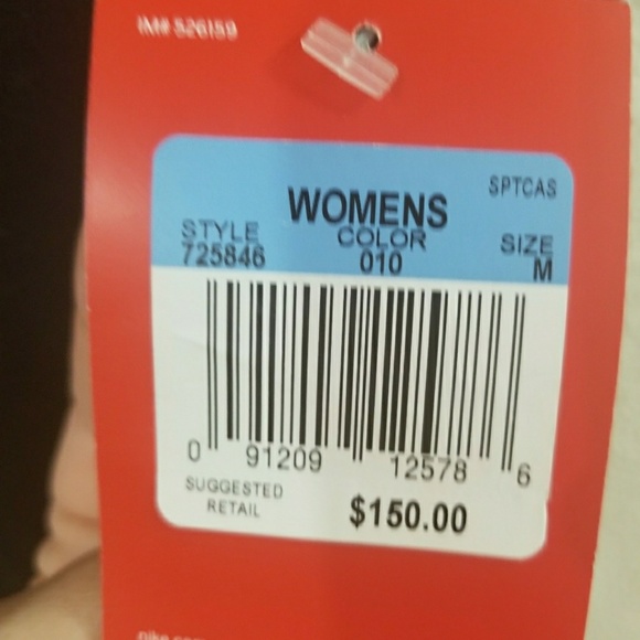 BRAND NEW W/TAGS - NIKE Black Vest - Picture 7 of 8